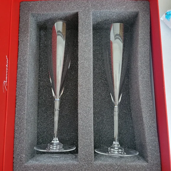 BACCARAT Dom Perignon Flute Set - Picture 6 of 6